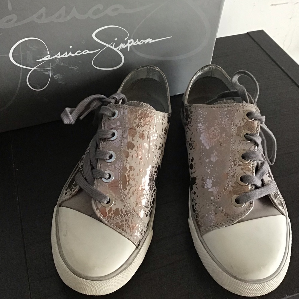 Jessica Simpson silver pewter tie-up sneakers